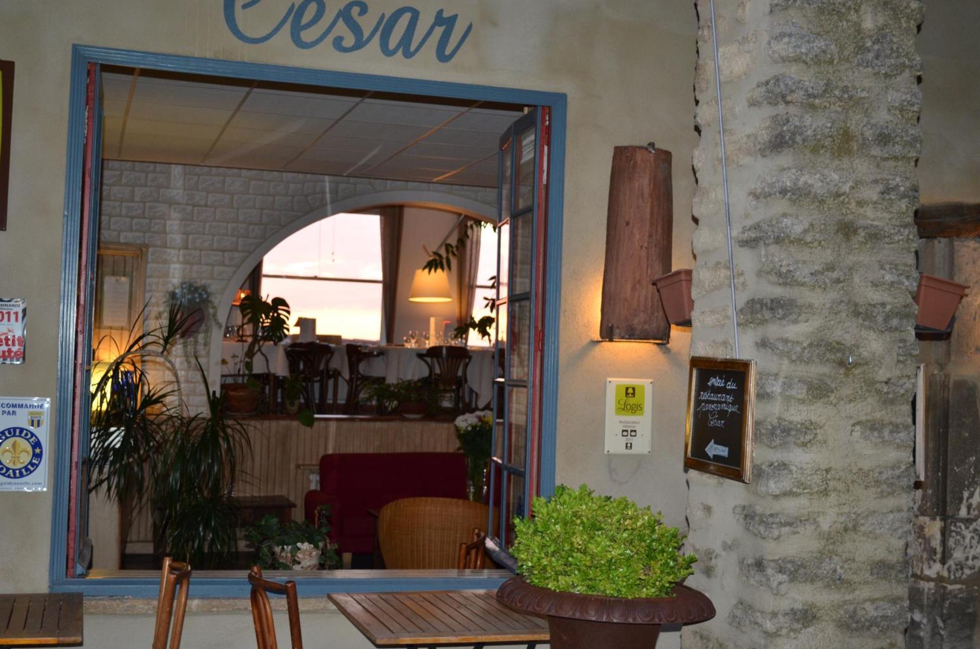 Hotel Restaurant Panoramique Cesar Bonnieux Luaran gambar
